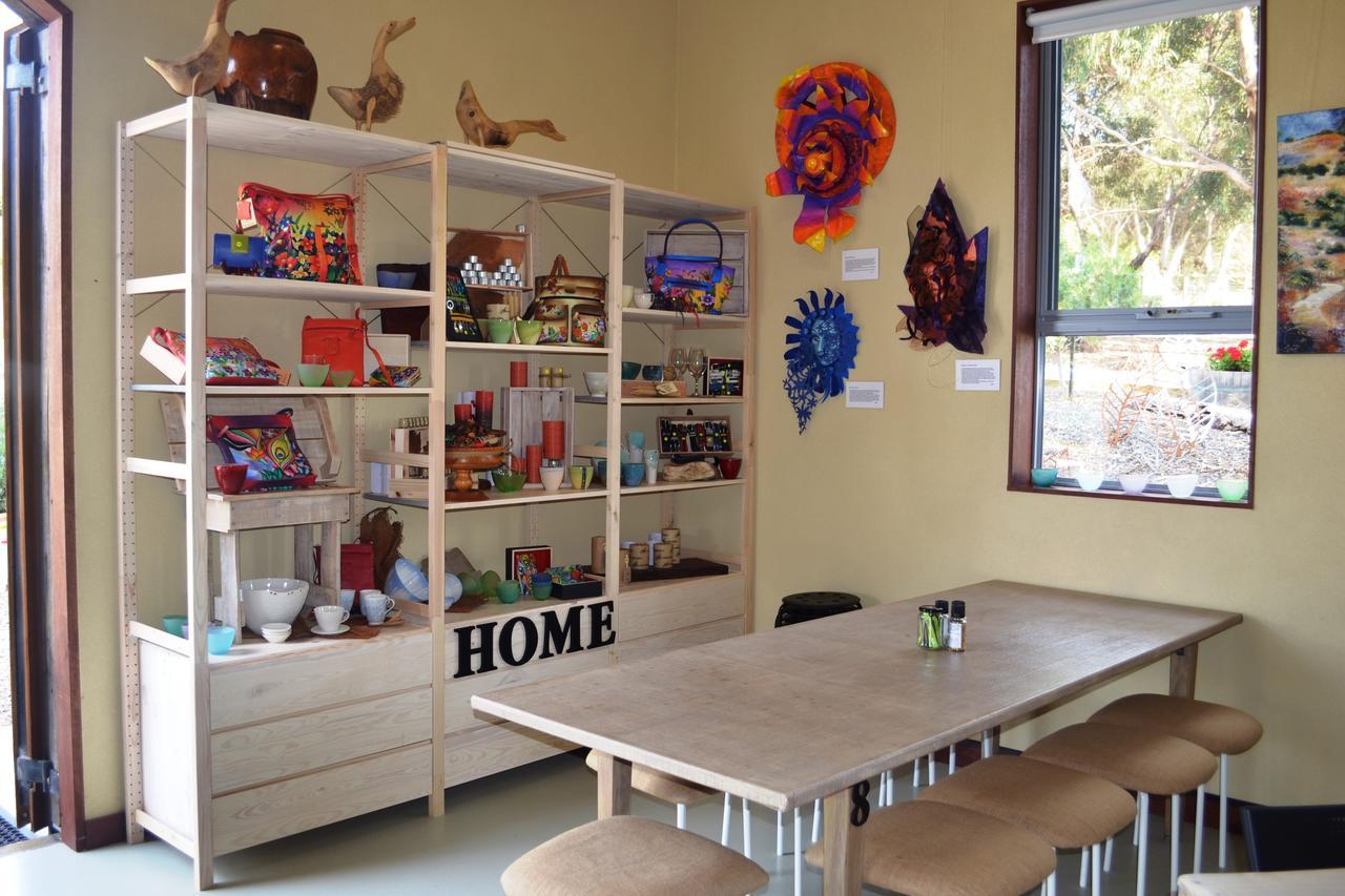 The Farm Willunga Bed & Breakfast Bagian luar foto